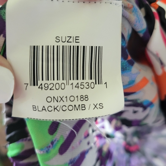 BCBGMaxAzria XS Suzie Black Split Sleeve Dolman Blouse Top - Picture 9 of 10